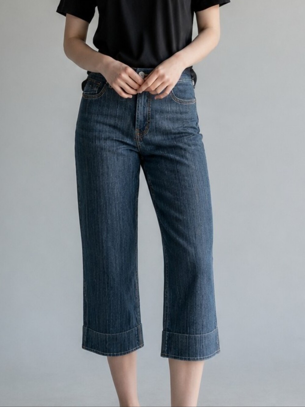 Point Zero By Nicole Benisti Striped Denim Capri Blue Jeans